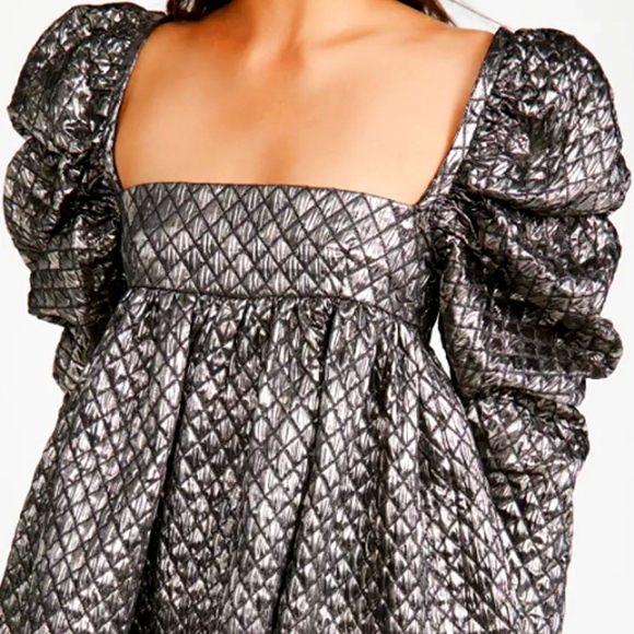 NWOTs kika vargas Tessa top. - Picture 2 of 7